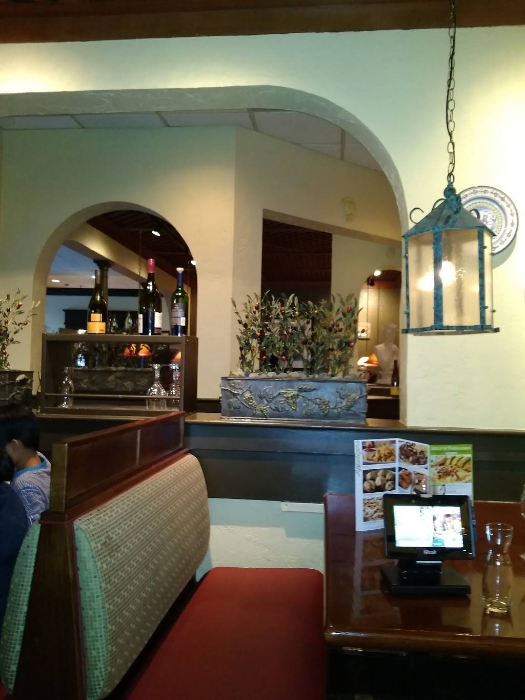 Olive Garden Italian Restaurant Meal Takeaway 6355 Meadows Rd
