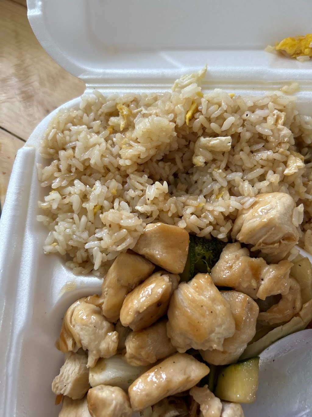DOZO JAPANESE CUISINE | restaurant | 625 Huntco Dr, Clarksville, TN 37043, USA | 9313689087 OR +1 931-368-9087