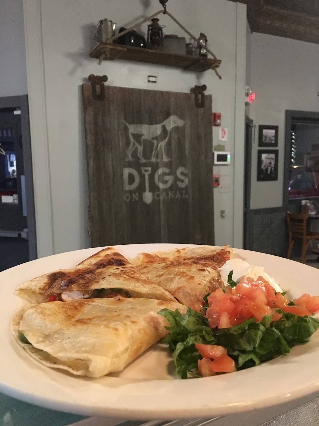DIGS on CANAL | restaurant | 316 Canal St, Lemont, IL 60439, USA | 6302437210 OR +1 630-243-7210