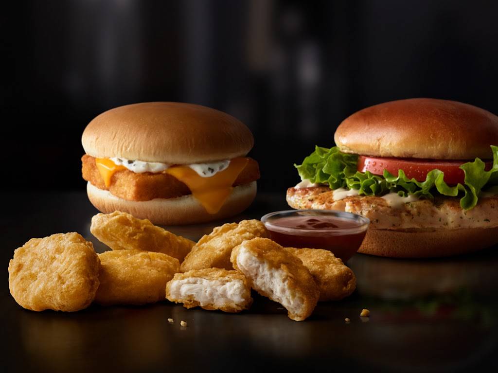 McDonalds | cafe | 2072 Apperson Dr, Salem, VA 24153, USA | 5407746295 OR +1 540-774-6295