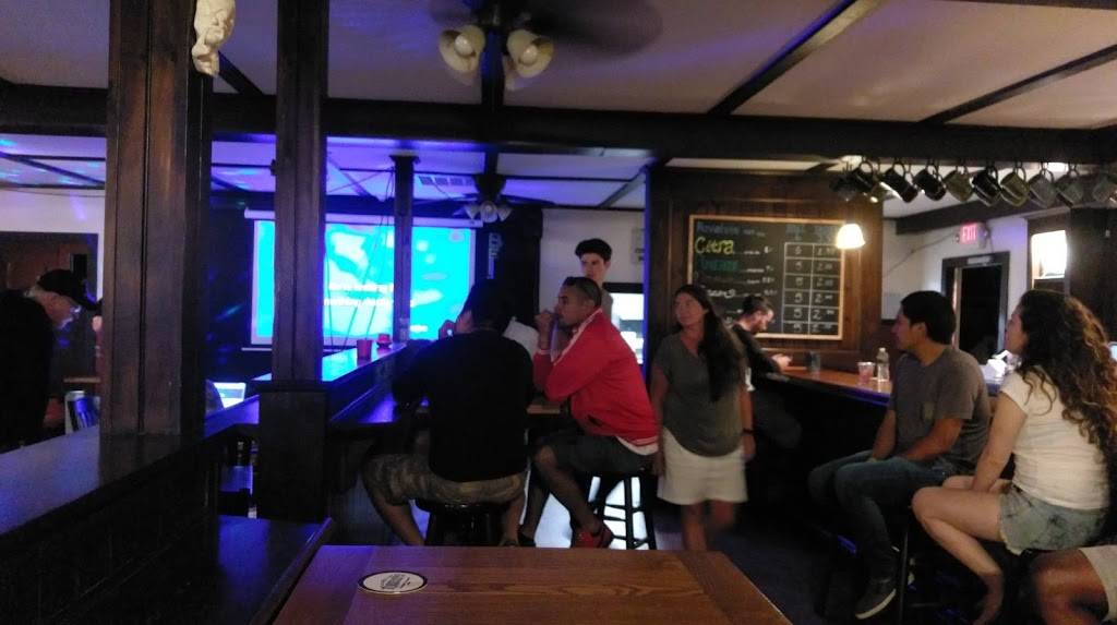 Threshers Brewing Co | restaurant | 1 Starr St, Thomaston, ME 04861, USA | 2073545404 OR +1 207-354-5404