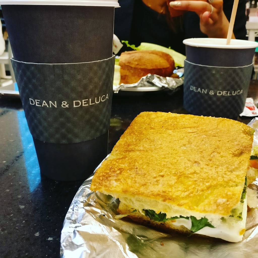 Dean & DeLuca | cafe | 156 W 56th St, New York, NY 10019, USA | 2125862970 OR +1 212-586-2970