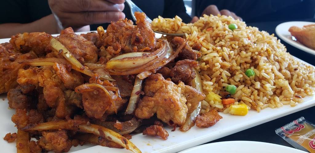 Tin Tin Congee Chinese Restaurant | meal delivery | 4205 Keele St, North York, ON M3J 3T8, Canada | 4166618883 OR +1 416-661-8883