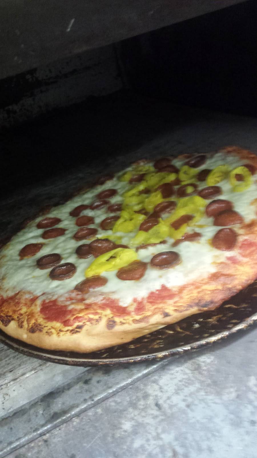 Tredos Pizzeria | restaurant | 8746 Erie Rd, Angola, NY 14006, USA | 7165497775 OR +1 716-549-7775