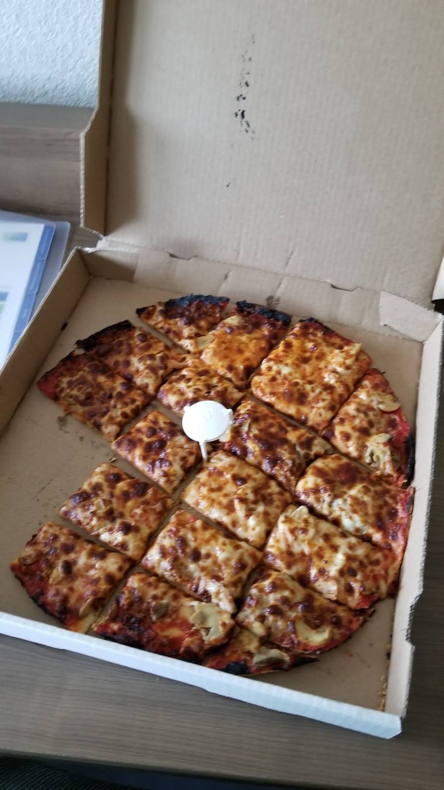 LaGrande Pizza | meal delivery | 16 S Blackhoof St, Wapakoneta, OH 45895, USA | 4197386050 OR +1 419-738-6050