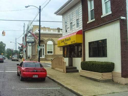 Long Branch Pizza | restaurant | 7 W Main St, Centerburg, OH 43011, USA | 7406257757 OR +1 740-625-7757