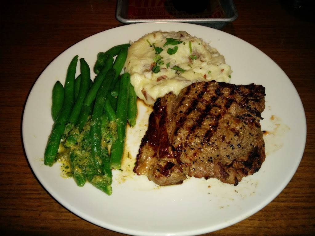 Applebee's Grill + Bar 10728 W 21st St, Wichita, KS 67205, USA