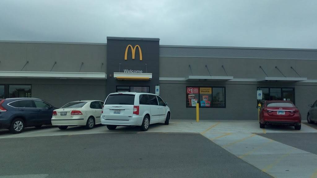 McDonalds | cafe | 1535 E College Ave, Normal, IL 61761, USA | 3094544141 OR +1 309-454-4141