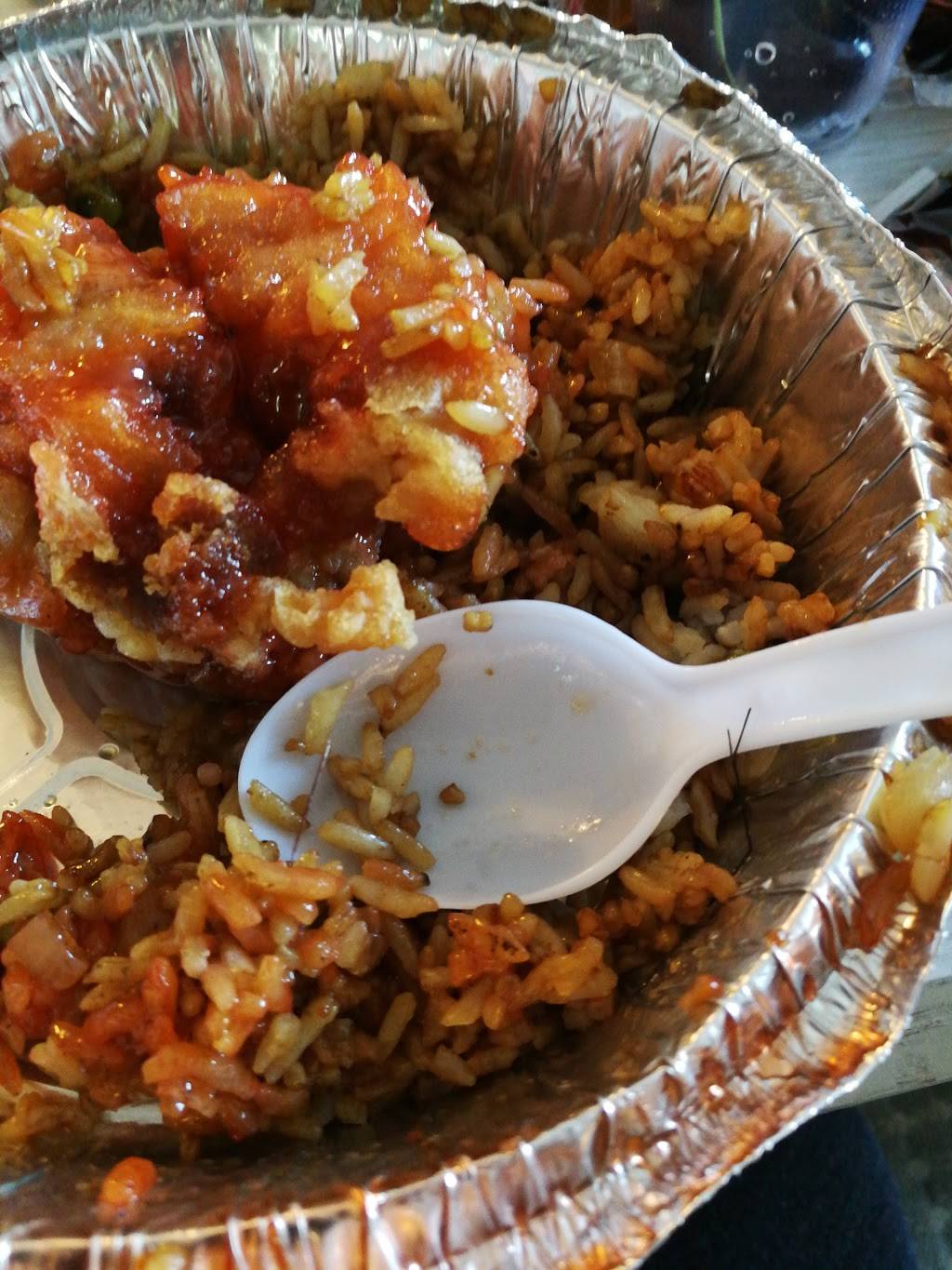 Mayflower Chinese Food 1500 Royal York Rd, Etobicoke, ON M9P 3B6, Canada