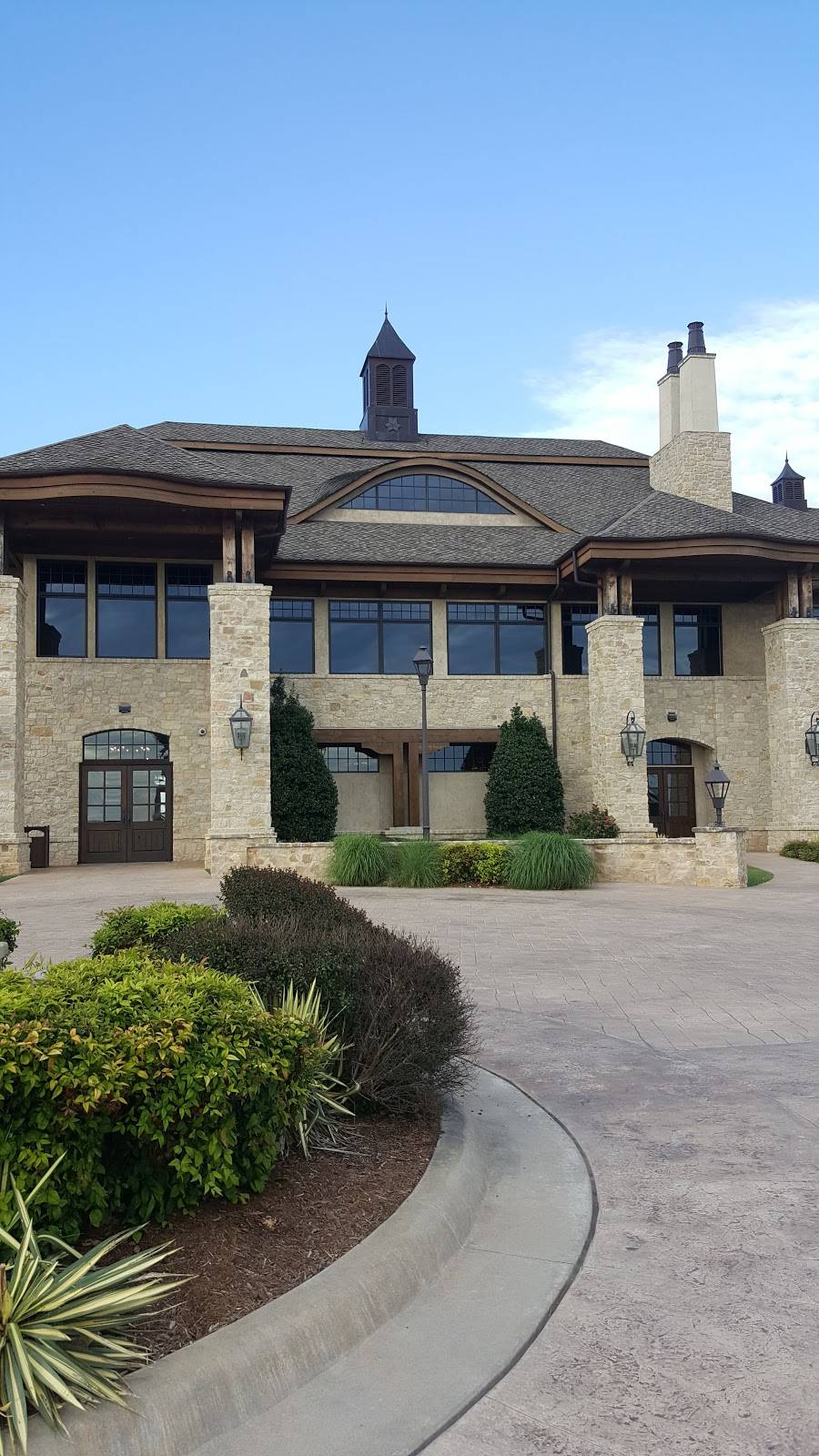 The Summit Restaurant | restaurant | 31000 OK-125, Afton, OK 74331, USA | 9182574200 OR +1 918-257-4200