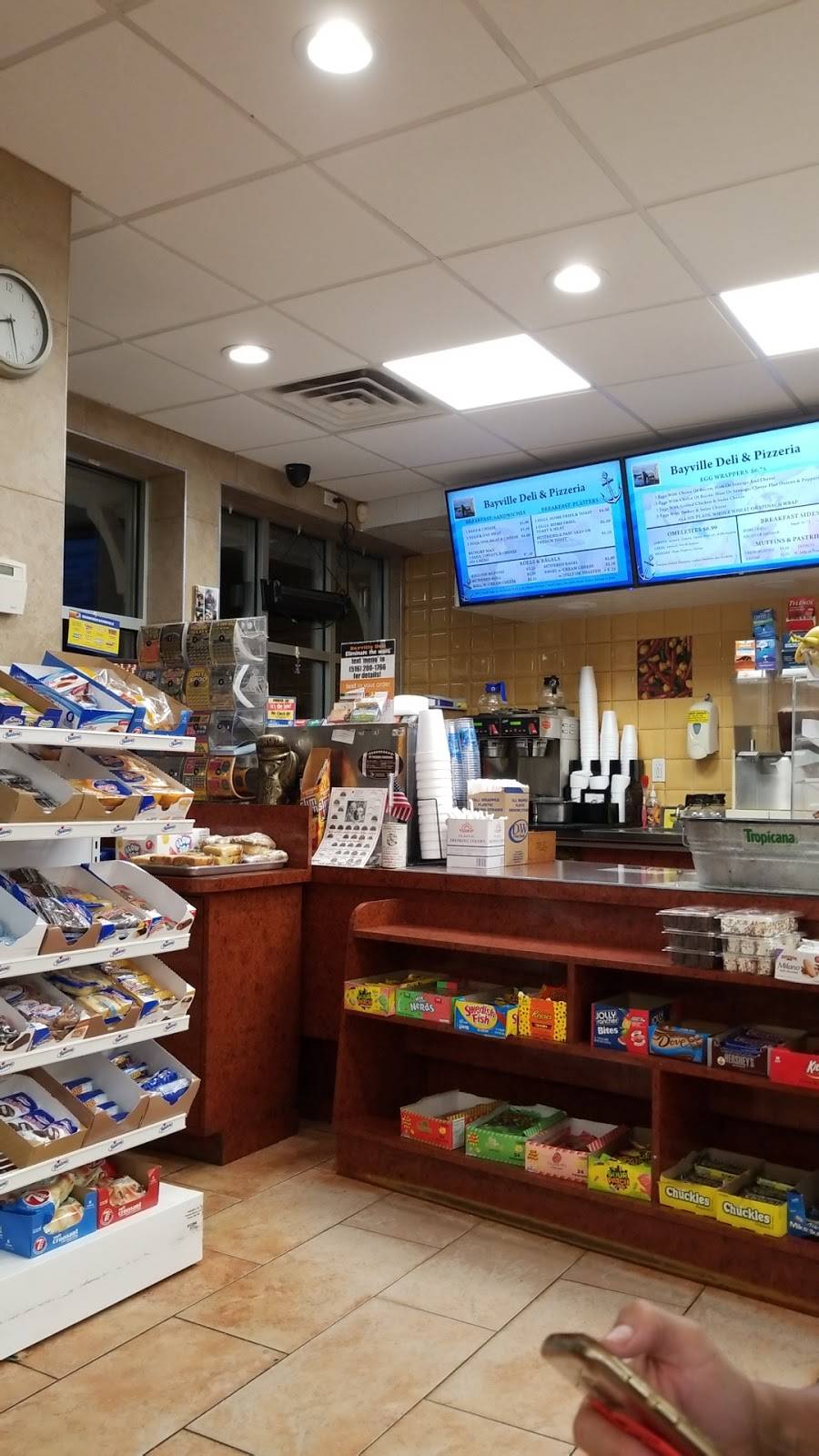 Bayville Deli | meal takeaway | 261 Bayville Ave, Bayville, NY 11709, USA | 5166282063 OR +1 516-628-2063