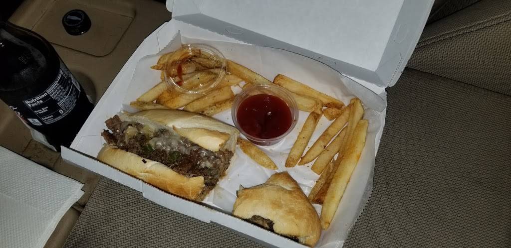 Green Line Pizza & Steak | restaurant | 7134 Market St, Wilmington, NC 28411, USA | 9108218191 OR +1 910-821-8191
