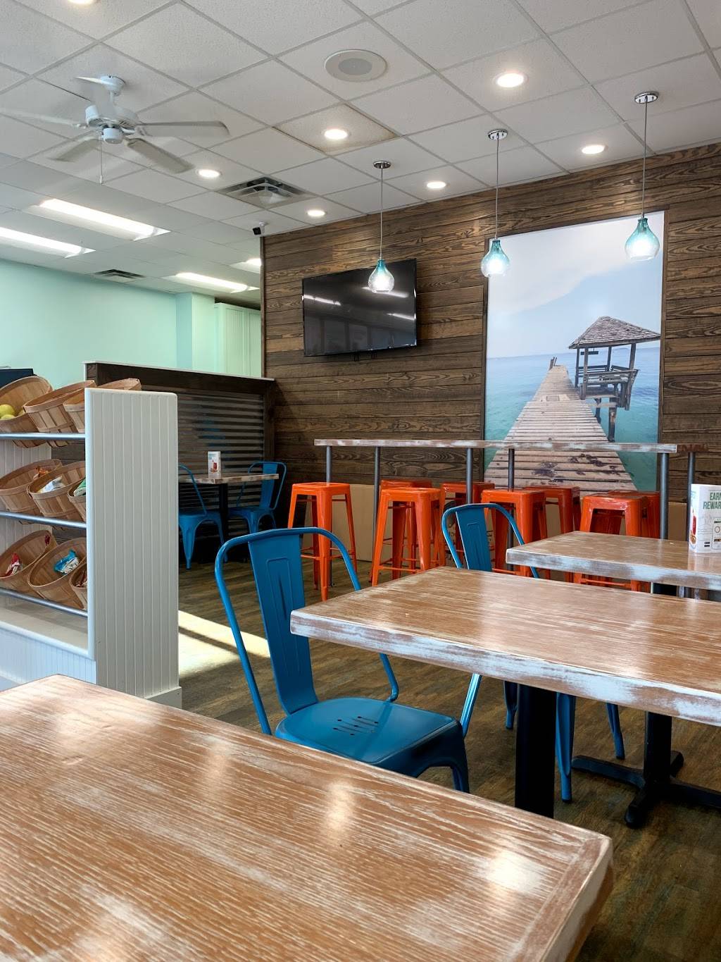 Tropical Smoothie Cafe | restaurant | 740 W Fire Tower Rd Suite 101, Winterville, NC 28590, USA | 2526896881 OR +1 252-689-6881