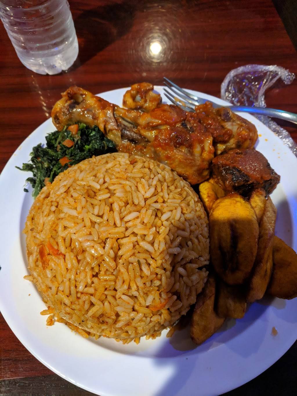 Mamaput | restaurant | 435 Murphy Rd, Stafford, TX 77477, USA | 8325391436 OR +1 832-539-1436
