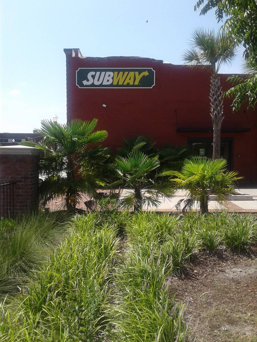 Subway | restaurant | 9 E Liberty St, Sumter, SC 29150, USA | 8037754924 OR +1 803-775-4924