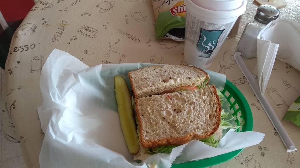Shawns | cafe | 204 Somonauk St, Sycamore, IL 60178, USA | 8158955282 OR +1 815-895-5282