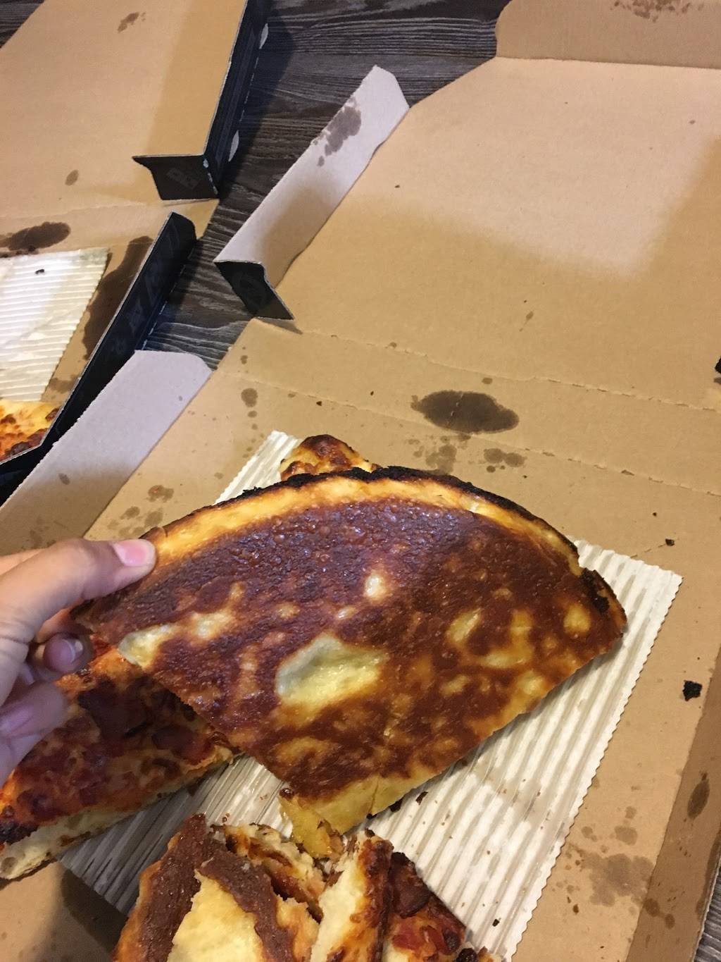 Dominos Pizza | meal delivery | 887 N Main St, Providence, RI 02904, USA | 4018611200 OR +1 401-861-1200