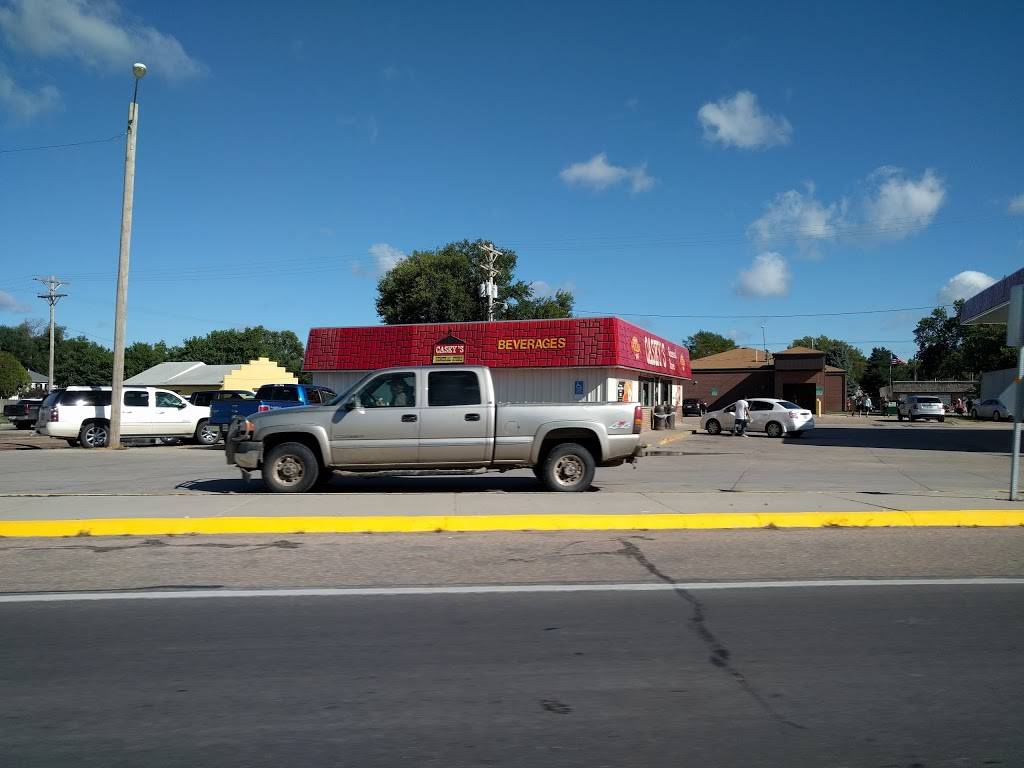 Caseys | meal takeaway | 108 W 8th St, Wood River, NE 68883, USA | 3085832072 OR +1 308-583-2072