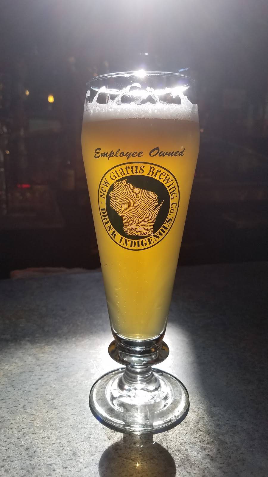 Bernies Tap Room & Restaurant | meal takeaway | 351 W Main St, Waukesha, WI 53186, USA | 2625489800 OR +1 262-548-9800