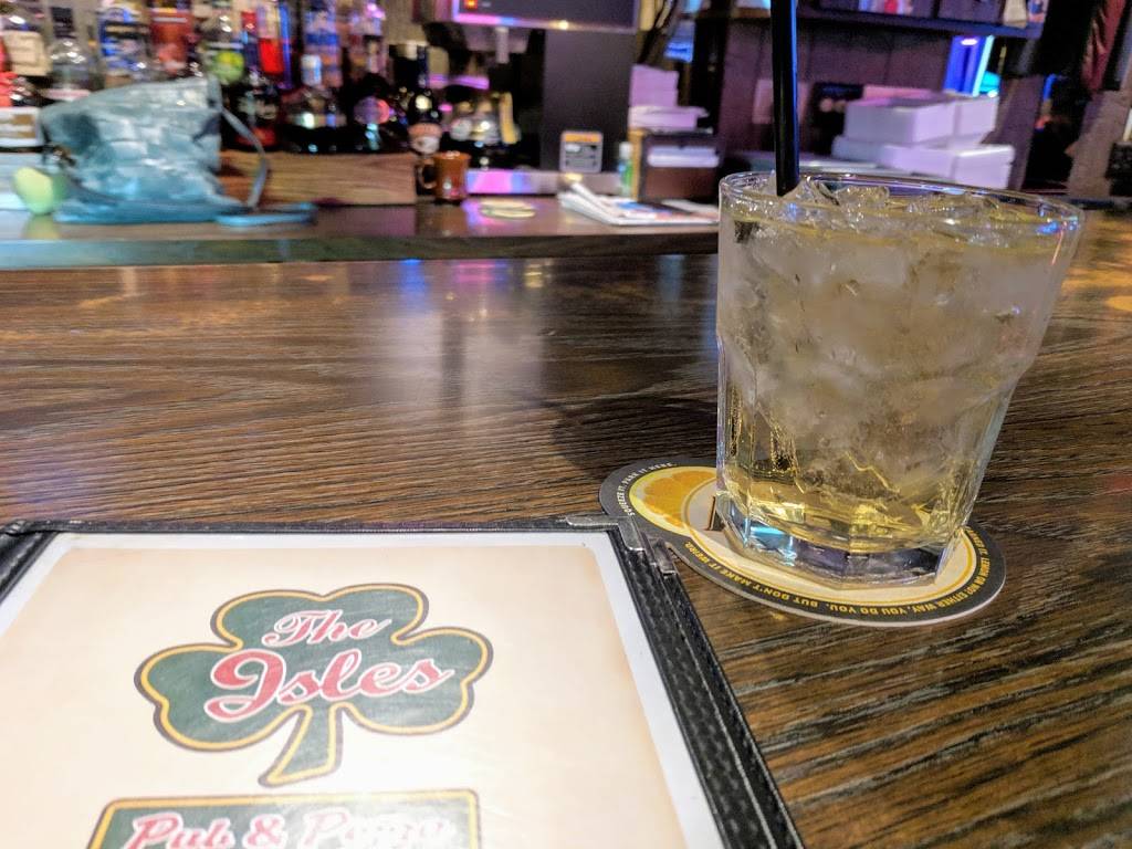 Isles Pub & Pizza | restaurant | 6232 Havelock Ave, Lincoln, NE 68507, USA | 4024641858 OR +1 402-464-1858