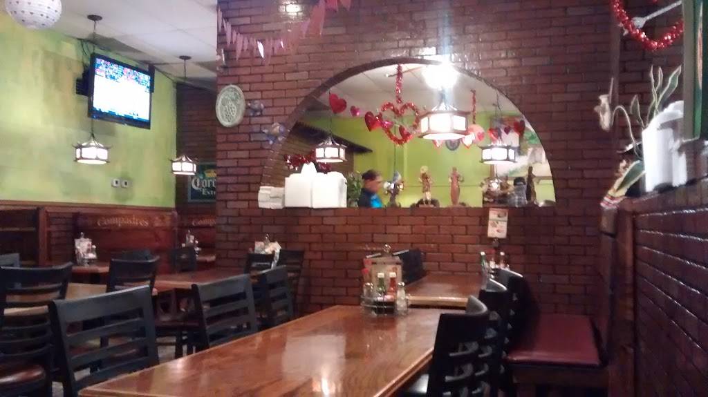 Compadres Mexican Restaurant | restaurant | 4700 West Ave, Ashtabula, OH 44004, USA | 4409985013 OR +1 440-998-5013