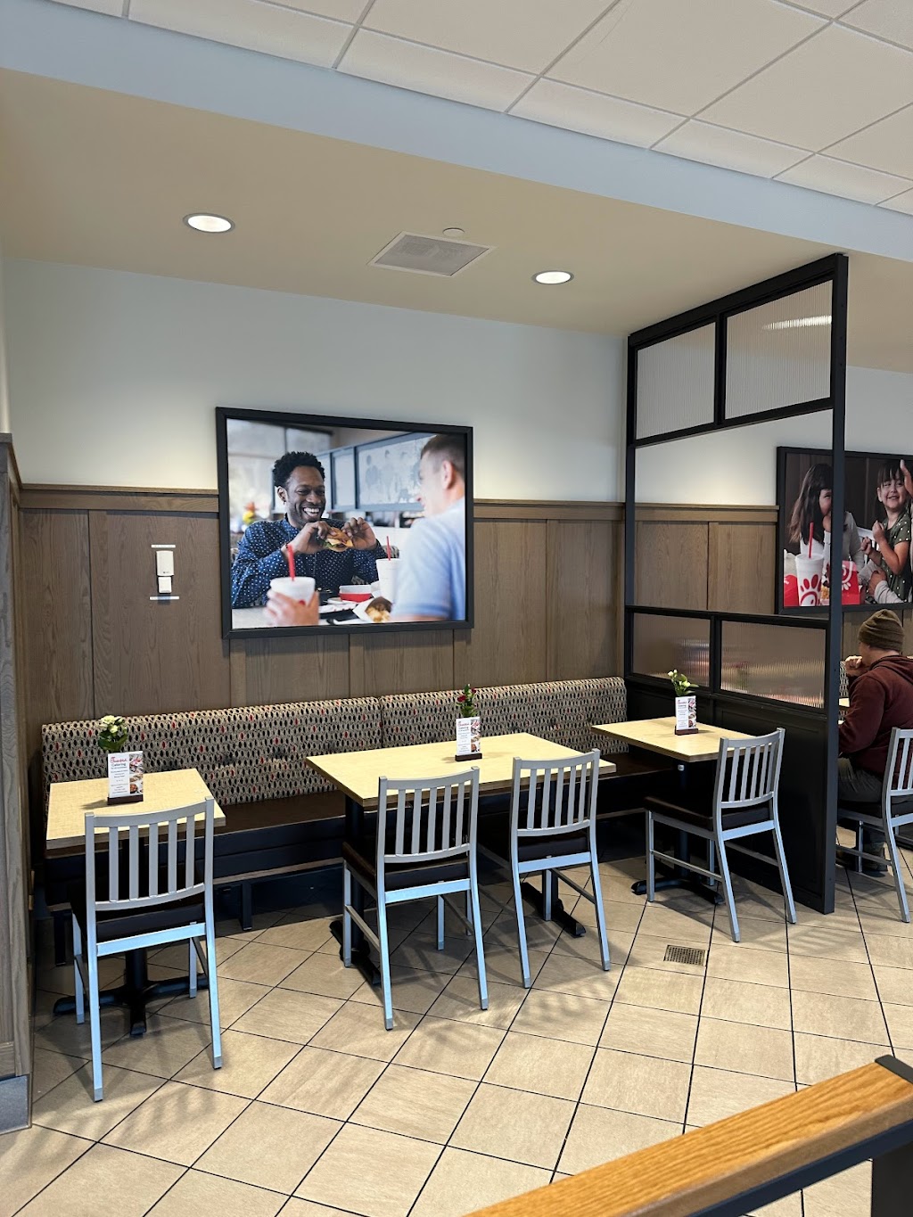 Chick-fil-A | restaurant | 12331 Ulysses St NE, Blaine, MN 55434, USA | 7632251685 OR +1 763-225-1685