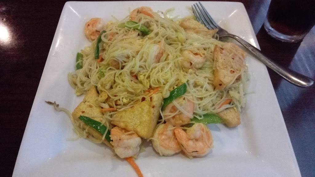 Lee’s Fusion Cafe Asian Grill | cafe | 2528 McGill St, Pigeon Forge, TN 37863, USA | 8654535587 OR +1 865-453-5587