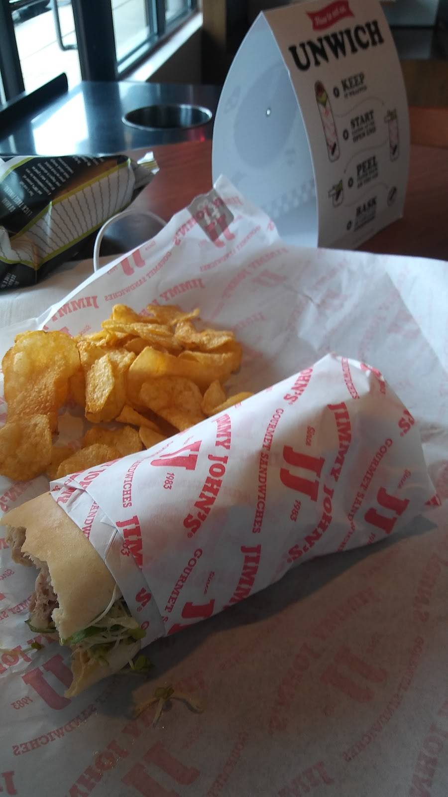 Jimmy Johns | meal delivery | 29016 Gratiot Ave, Roseville, MI 48066, USA | 5864989291 OR +1 586-498-9291