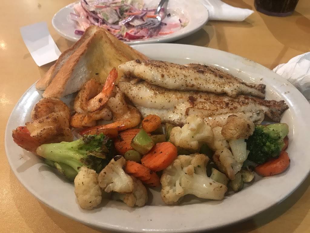 Rascals Cajun Restaurant | restaurant | 133 Frontage Road, Rayne, LA 70578, USA | 3378738331 OR +1 337-873-8331