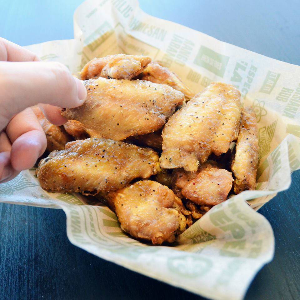 Wingstop 9211 N Tryon St Ste 14, Charlotte, NC 28262, USA