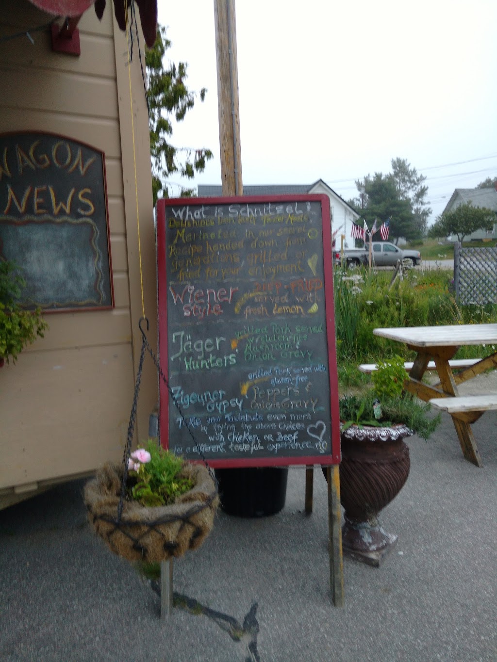 Jos World Famous Schnitzel Wagon | restaurant | Dublin St, Machias, ME 04654, USA | 2072003001 OR +1 207-200-3001