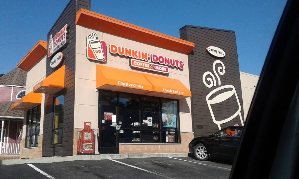 Dunkin | bakery | 300 S Water St, Kittanning, PA 16201, USA | 7245487393 OR +1 724-548-7393