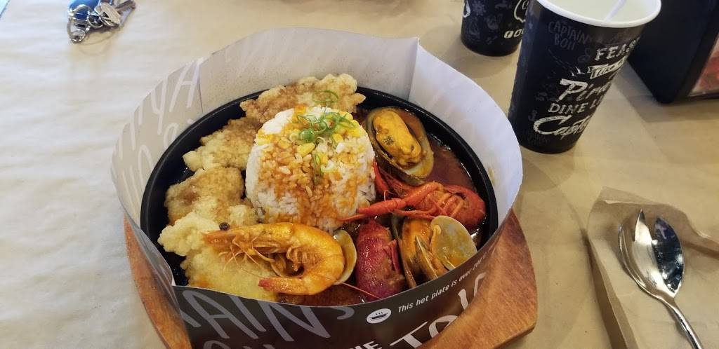 The Captains Boil | restaurant | 2501 Hampshire Gate #8c, Oakville, ON L6H 6C8, Canada | 9058290112 OR +1 905-829-0112