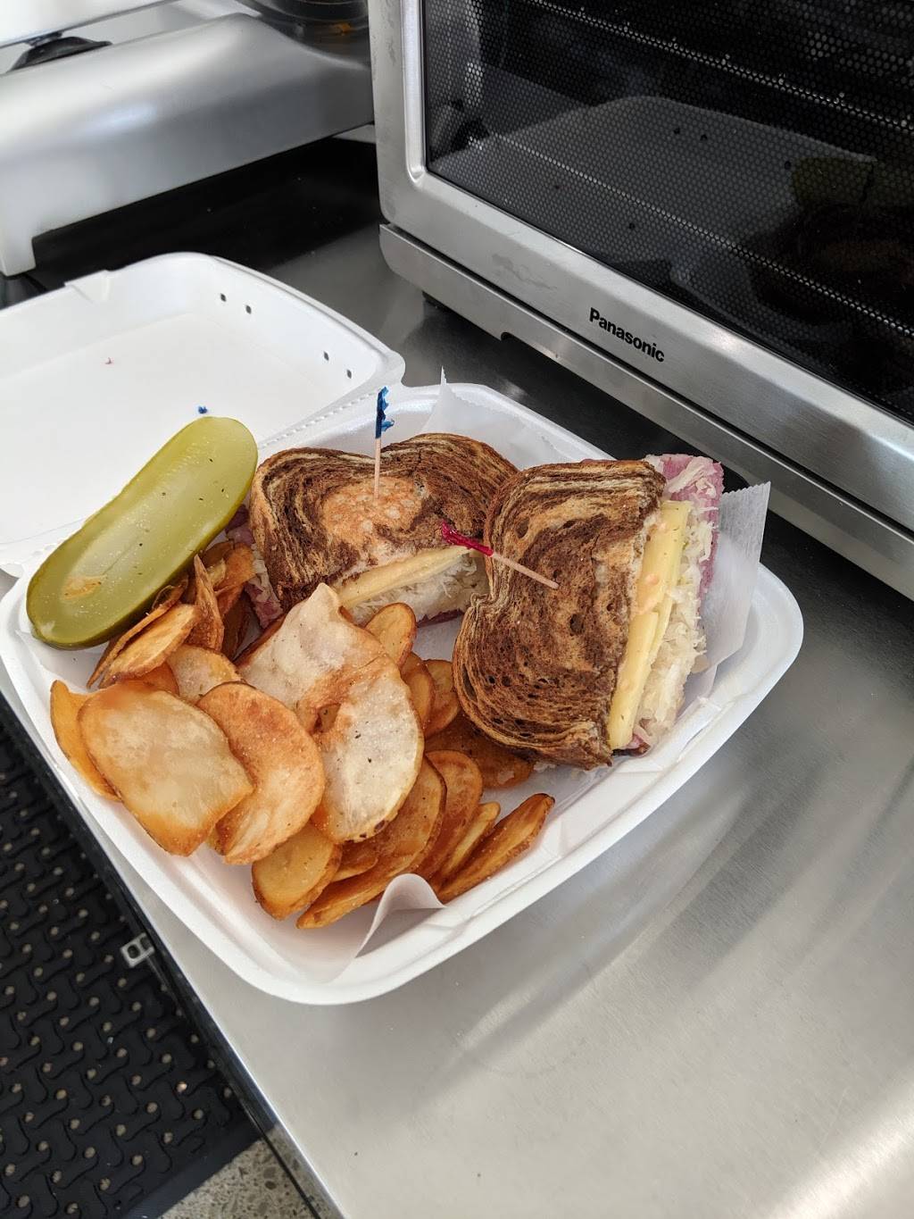 Sandusky Bell and Deli | restaurant | 122 E Water St, Sandusky, OH 44870, USA | 4195021060 OR +1 419-502-1060