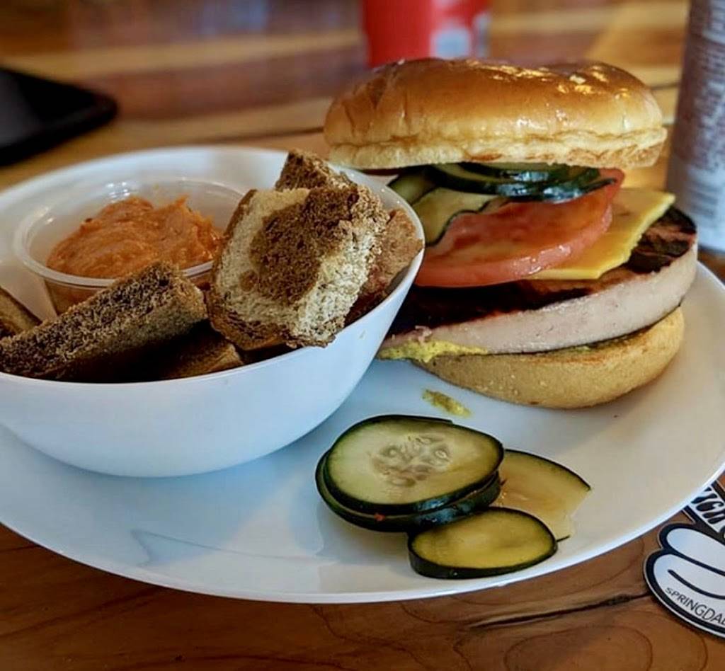 Sammich Love | restaurant | 107 E Emma Ave, Springdale, AR 72764, USA | 4792221675 OR +1 479-222-1675
