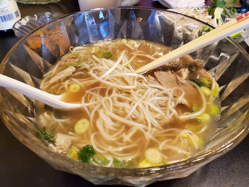 Pho LV - Restaurant | 72 Boardman Poland Rd, Youngstown, OH 44512, USA