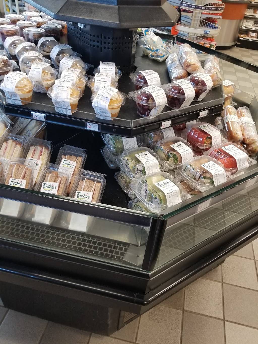 On the Run | meal takeaway | 191 River Rd, Orrington, ME 04474, USA | 2079896736 OR +1 207-989-6736