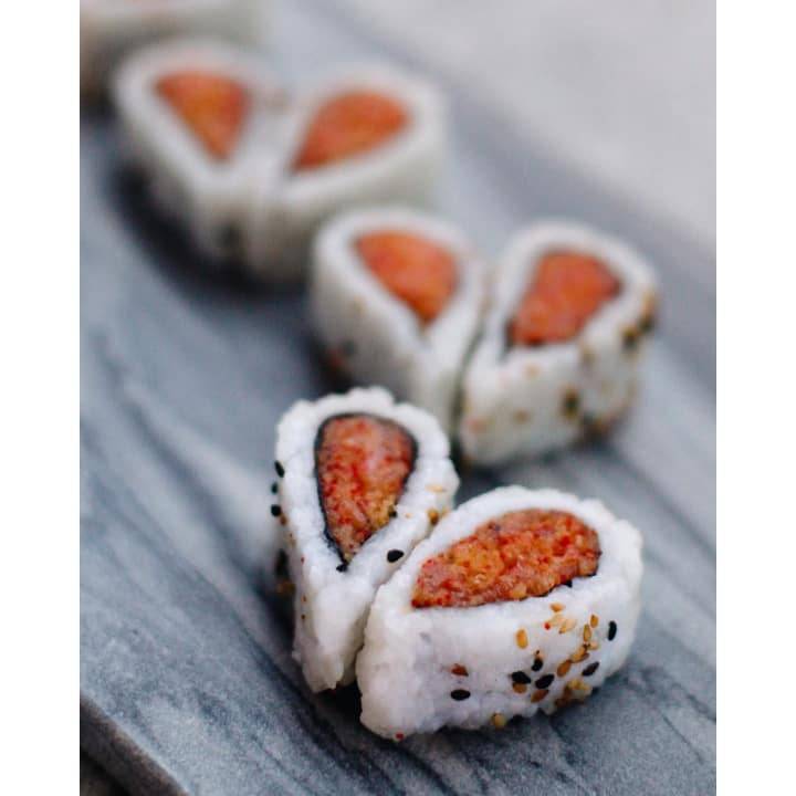 Sushi Shop | restaurant | 2808 Boulevard Saint-Charles, Kirkland, QC H9H 3B6, Canada | 5146740868 OR +1 514-674-0868