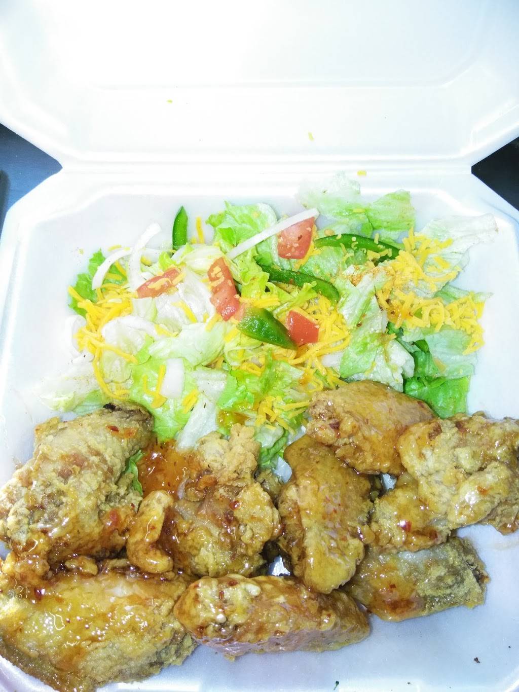 Stachias Fully Loaded Grill | restaurant | 1114 N Bragg Blvd, Spring Lake, NC 28390, USA | 9104180110 OR +1 910-418-0110