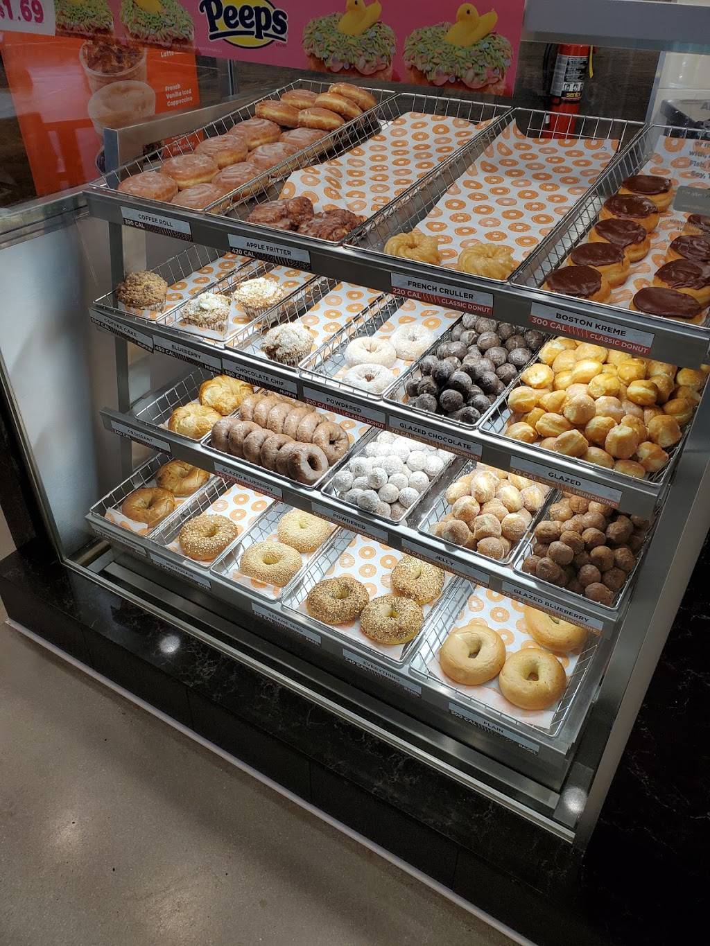 Dunkin | bakery | 26905 Newport Rd Suite 100, Menifee, CA 92584, USA | 9517238123 OR +1 951-723-8123
