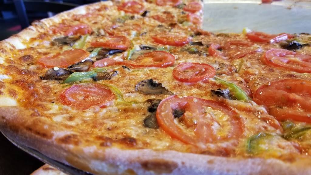Flippin Pizza | restaurant | 7662 El Camino Real, Carlsbad, CA 92009, USA | 7604367499 OR +1 760-436-7499