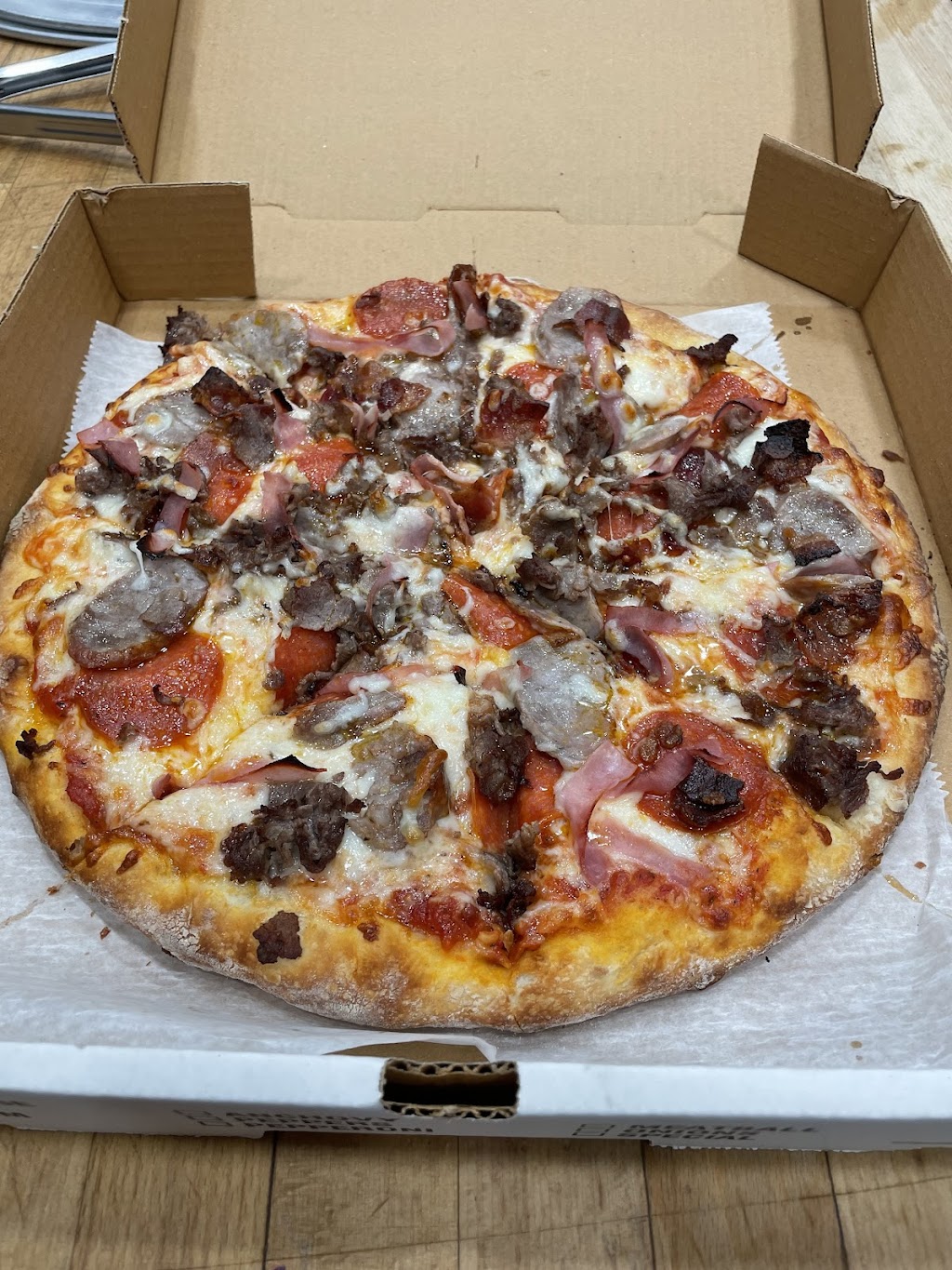 Ricky & Maria Pizza and Pasta | restaurant | 6613 Ridge Ave, Philadelphia, PA 19128, USA | 2154826500 OR +1 215-482-6500