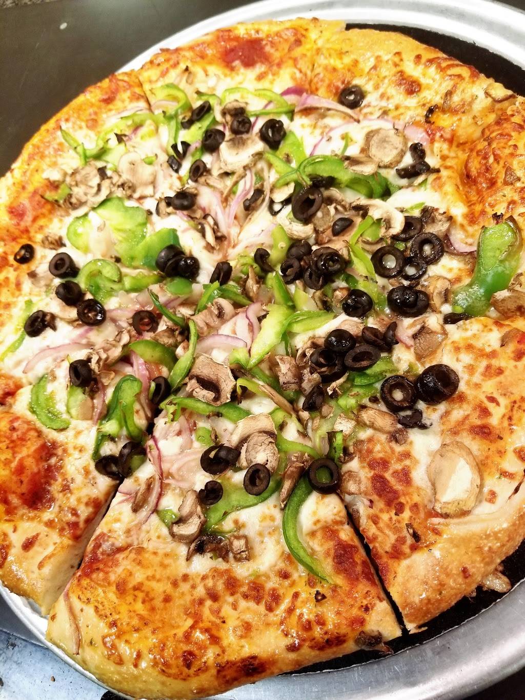 Cicis | restaurant | 591 N McKinley St #103, Corona, CA 92879, USA | 9512782424 OR +1 951-278-2424