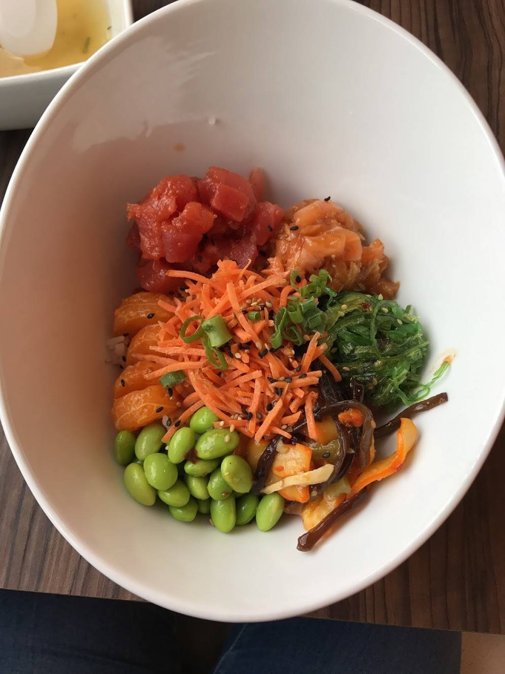 Yuzu sushi | meal takeaway | 233 Boulevard Frontenac O, Thetford Mines, QC G6G 6K2, Canada | 4183326262 OR +1 418-332-6262