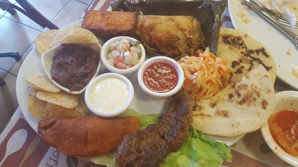 La Ceiba Latin Food Restaurant | restaurant | 1011 NE 14th St, Ocala, FL 34470, USA | 3522362226 OR +1 352-236-2226