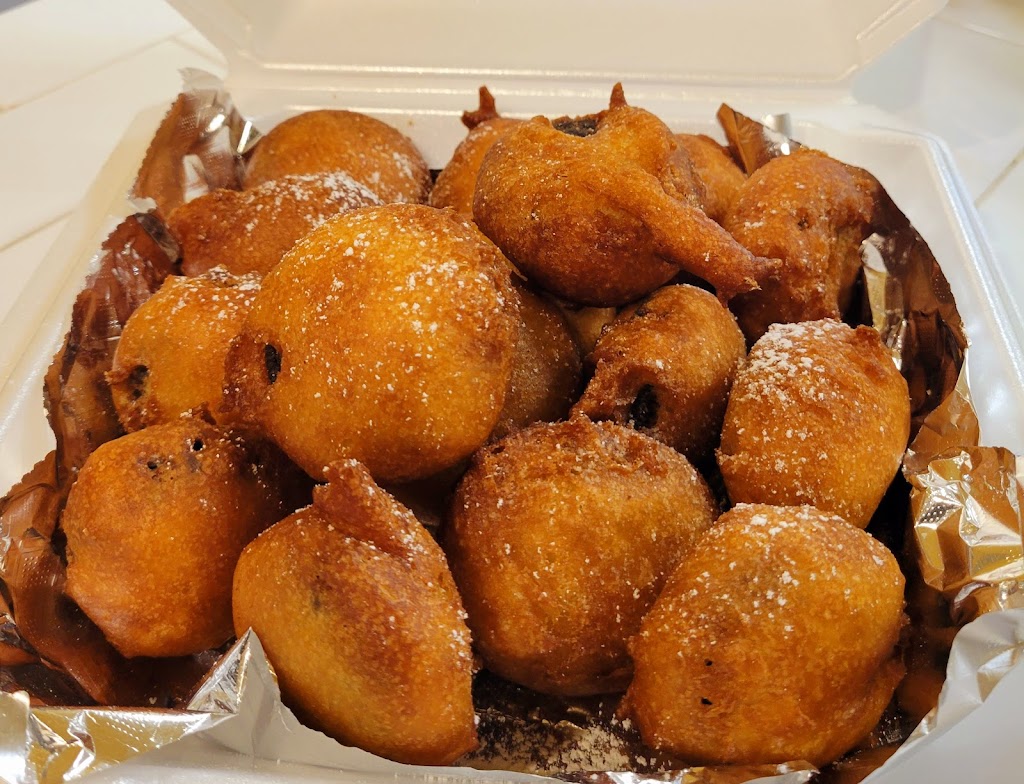 Safari Grill & Treats | restaurant | 105 W 11th St, McCamey, TX 79752, USA | 4324239037 OR +1 432-423-9037