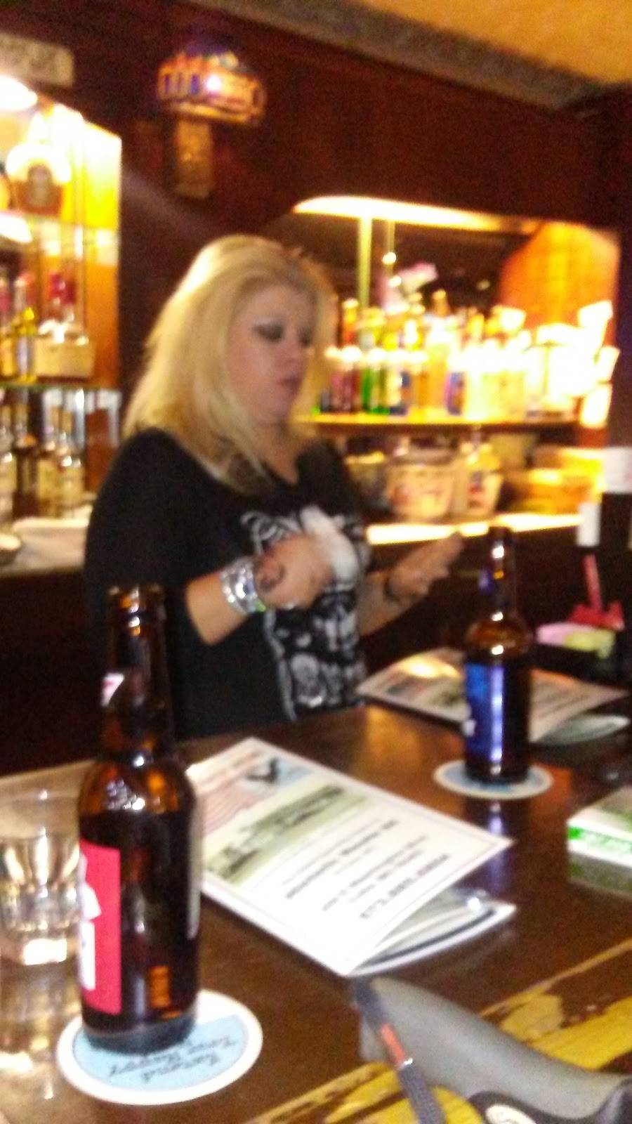 East Office Bar & Grill | restaurant | 406 E Washington Blvd, Cuba, MO 65453, USA | 5738856804 OR +1 573-885-6804