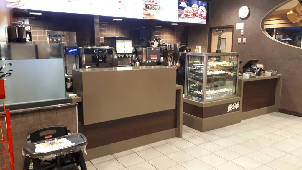 McDonalds | cafe | 3481 Rue Clemenceau, Québec, QC G1C 0H8, Canada | 4186611823 OR +1 418-661-1823
