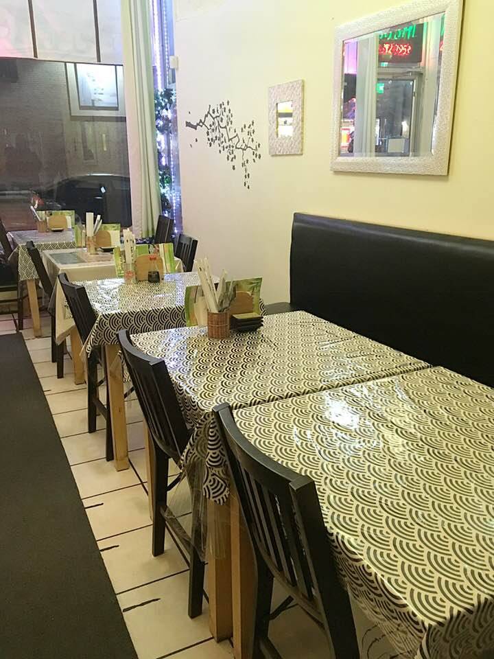 Sushi Fleury | meal delivery | 2343 Rue Fleury E, Montréal, QC H2B 1K8, Canada | 5143827953 OR +1 514-382-7953