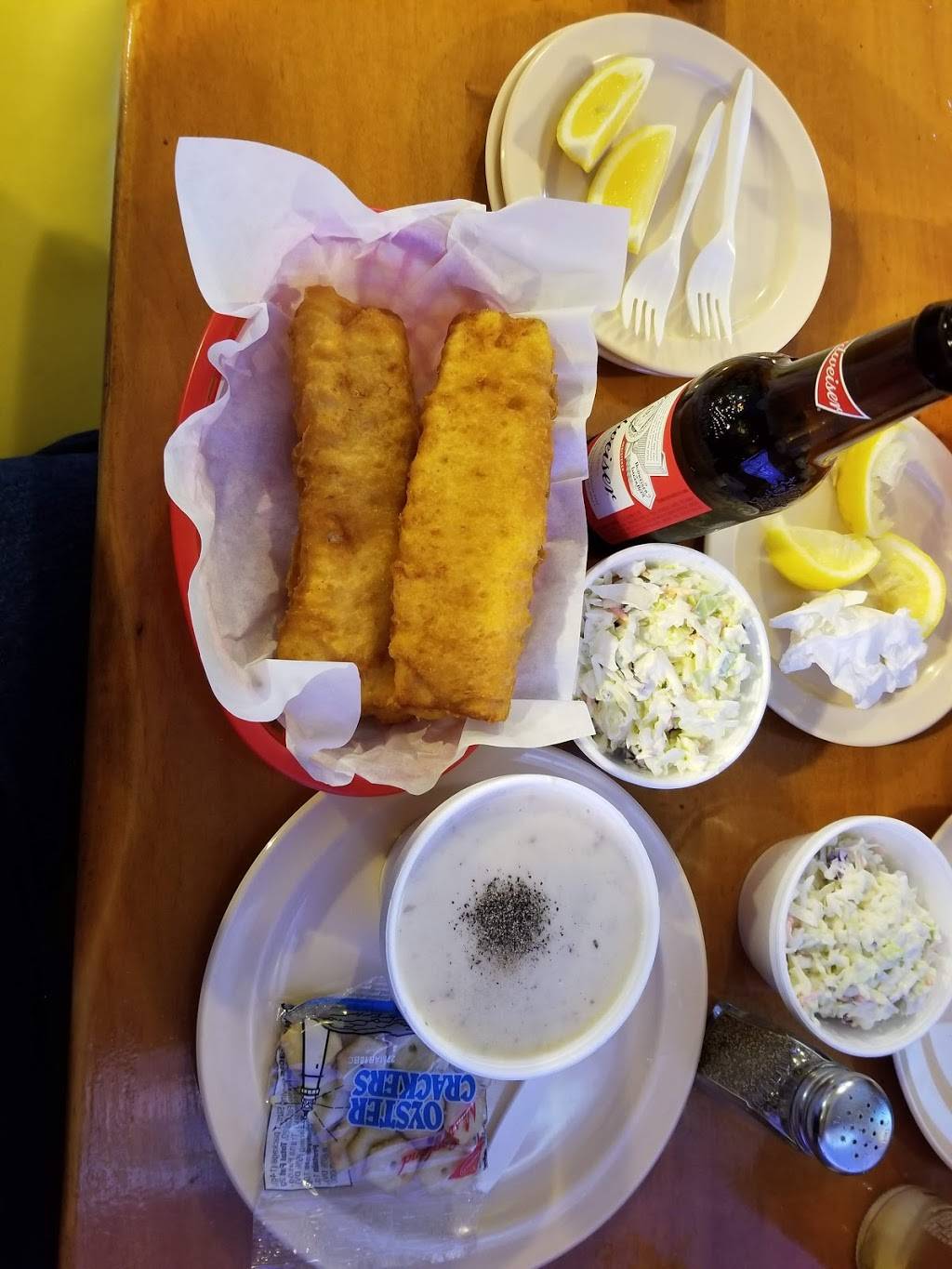 West Coast Fish N Chips | restaurant | 4639 N Fresno St, Fresno, CA 93726, USA | 5592298282 OR +1 559-229-8282